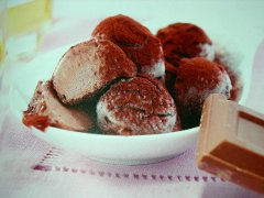 ricetta-facile-e-veloce-tartufi-di-gelato-al-cioccolato