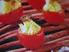 ricetta-facile-e-veloce-pomodori-con-riso-al-curry