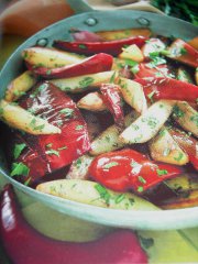 ricetta facile e veloce peperoni e patate in padella
