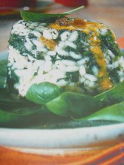 ricetta facile e veloce riso in forma con spinaci e zafferano
